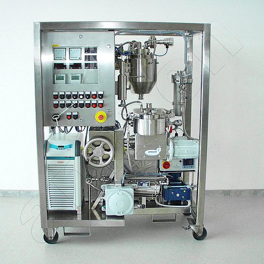 This small compact unit has a useful volume of 1 liter.