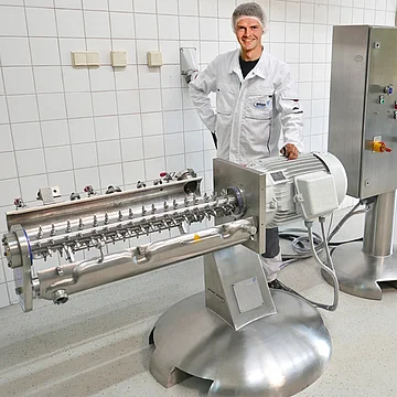 Durch­fluss­misch­er und Ring­schicht­granu­la­tor RMG