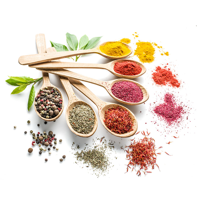 Depending on the application and industry, spices are prepared differently. Starch is often used as a carrier substance for the agglomerate-free application of oleoresins as a powder premix.