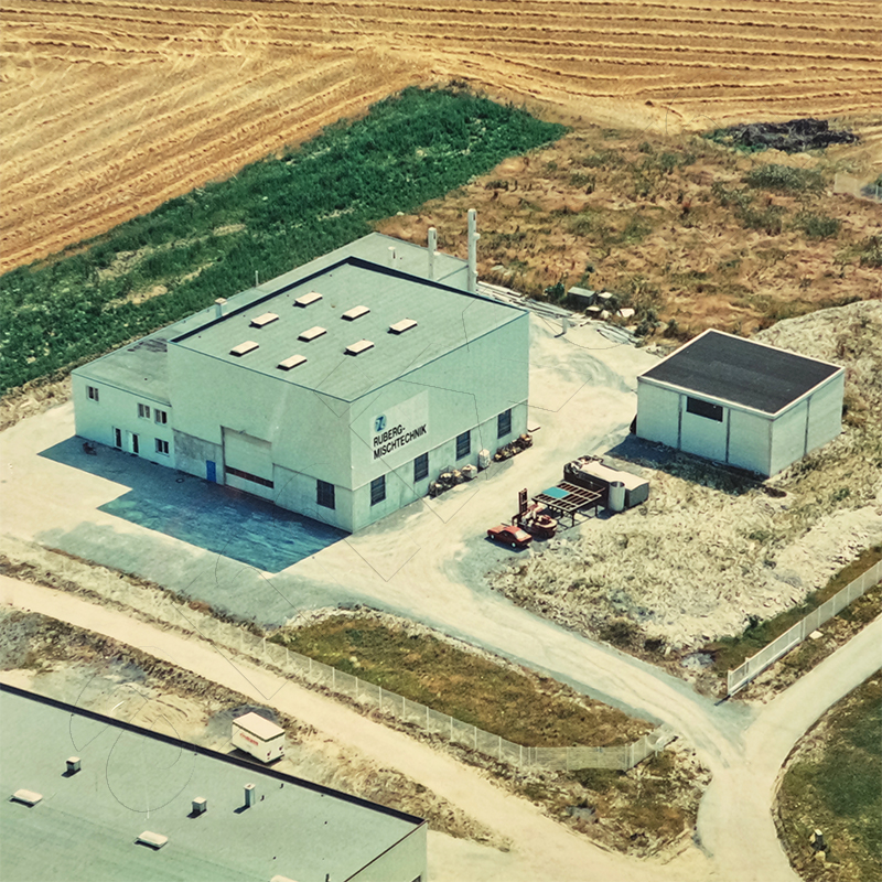 Première phase de construction en 1991. Site de l'entreprise : zone industrielle Mönkeloh, Halberstädter Straße 55 à Paderborn