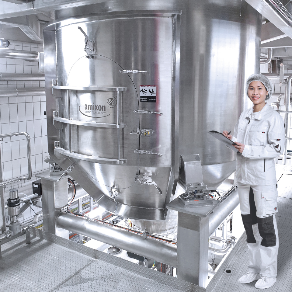 Der amixon® Konusmischer steht auch als Testapparat im Technikum zur Verfügung. 